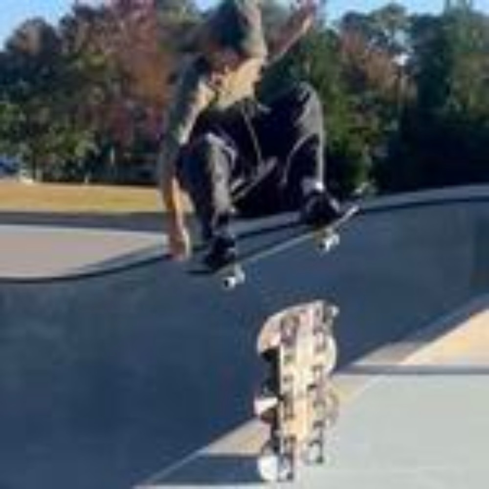 Meet your Posher, Posh